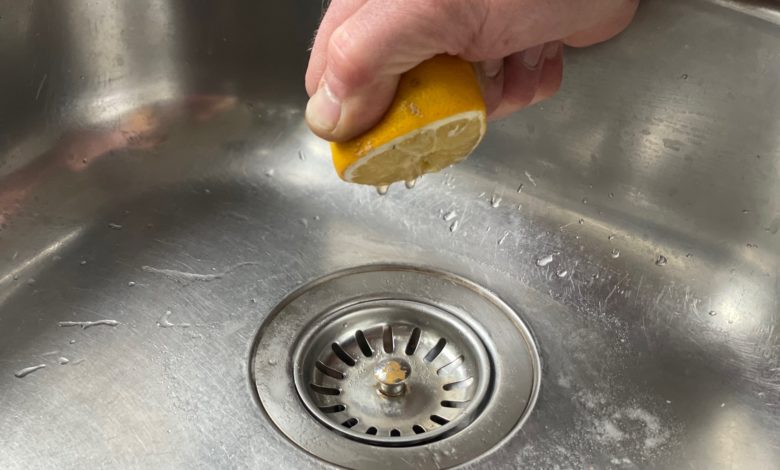Abfluss mit Zitronensäure reinigen