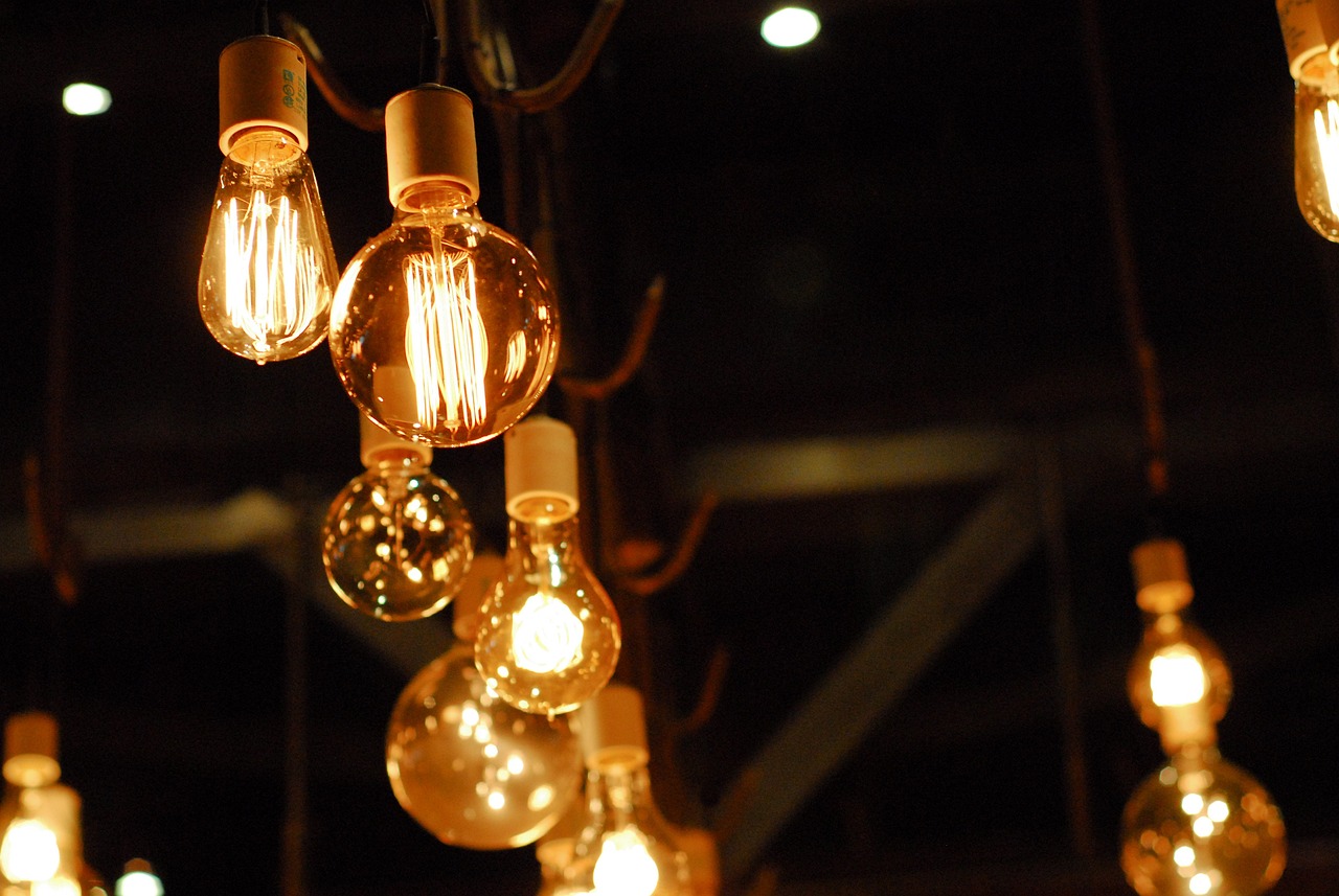 Betrachten Sie Ihr Zuhause in ganz neuem Licht — unser kleiner Leuchtmittelratgeber