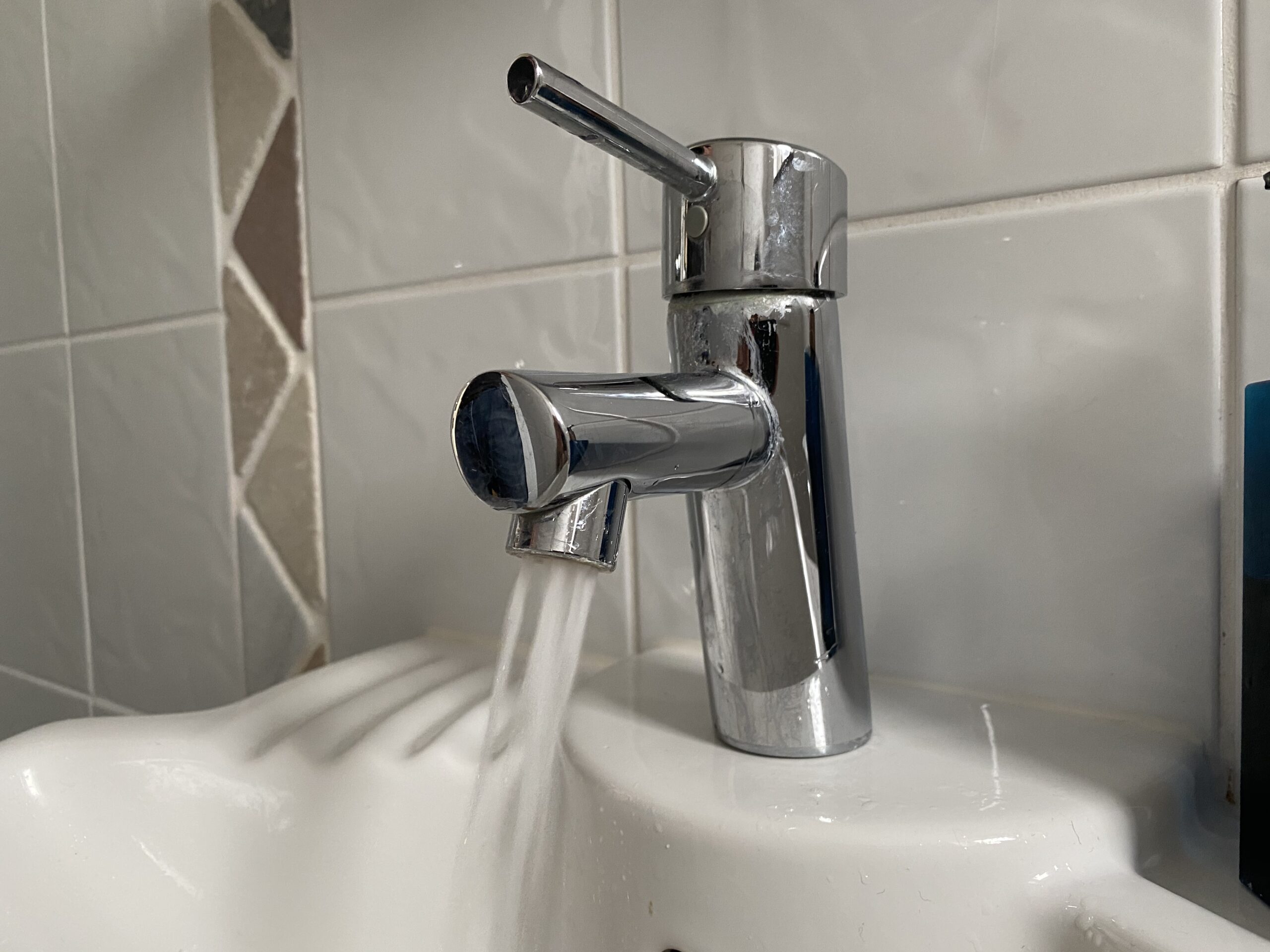 Perlator kalkfrei – So steigern Sie die Wasserqualität [Bild mit Hilfe von KI erstellt]