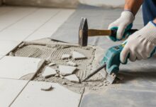 Wie alte Fliesen entfernen