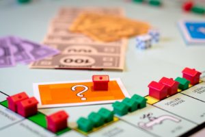 Die Suche nach der richtigen Finanzierung gleicht manchmal einem Glücksspiel, weil in den Vergleichsportalen häufig gar nicht alle Anbieter Berücksichtigung finden.