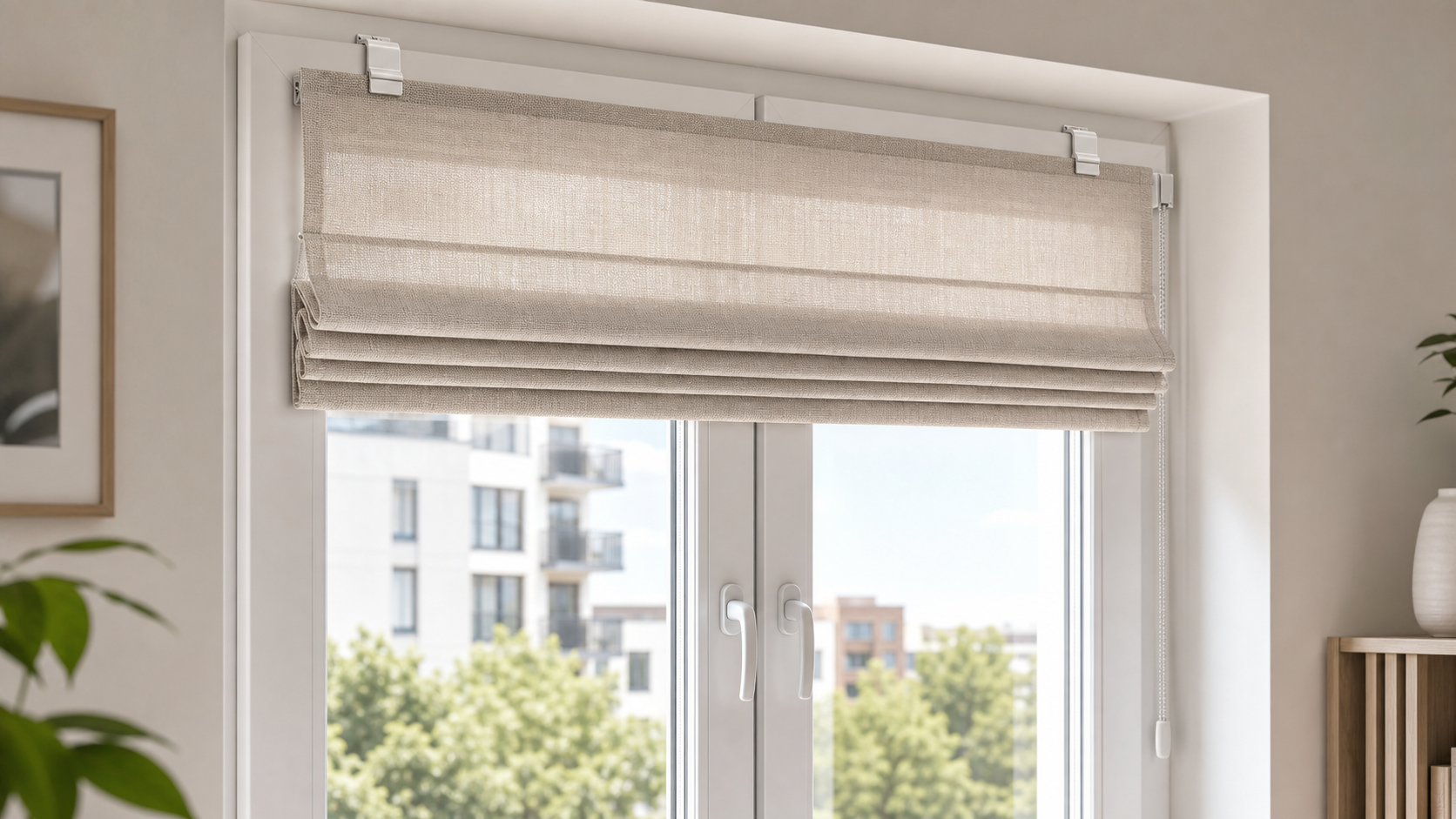 Raffrollo ohne Bohren anbringen: So klappt die Montage am Fenster