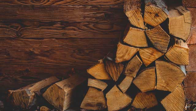 Tipps für den Kaminofen - Die richtige Stapelung von Holz