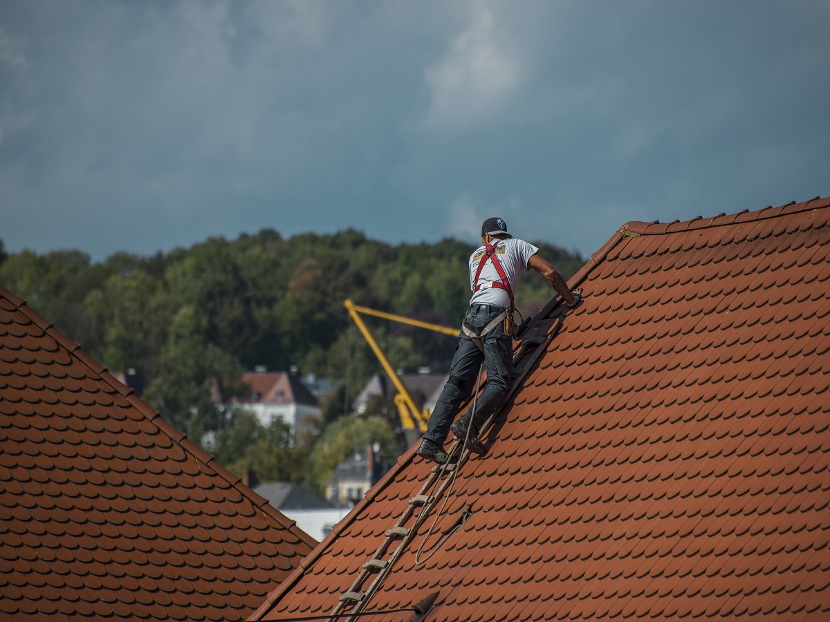 Wie einen guten Dachdecker finden?